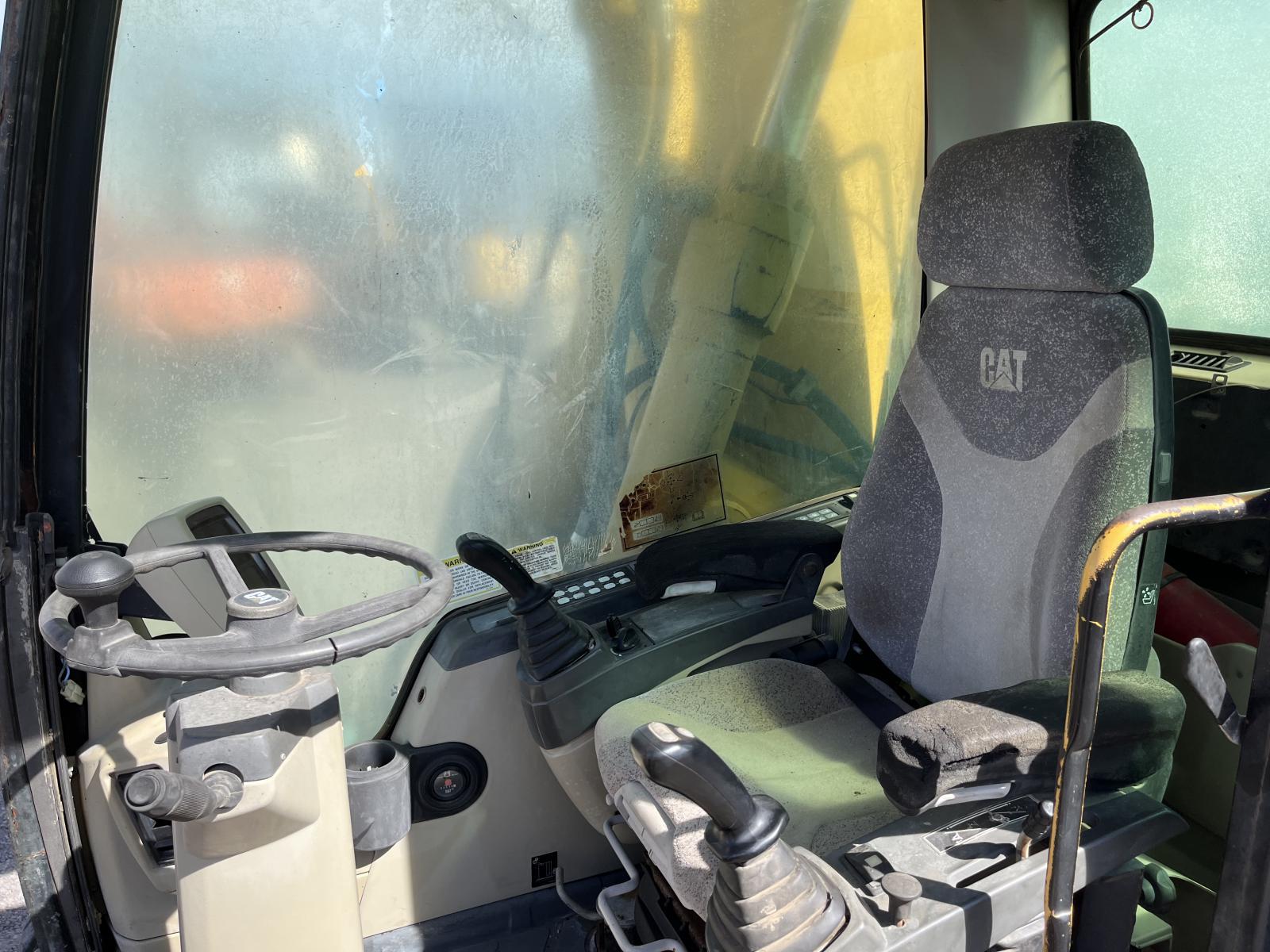 ./imagenes/INVOICE/2019/18125/CAT M318C (3).JPG